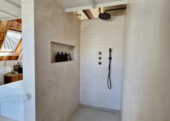 Loft With Parkside View * אמסטרדם