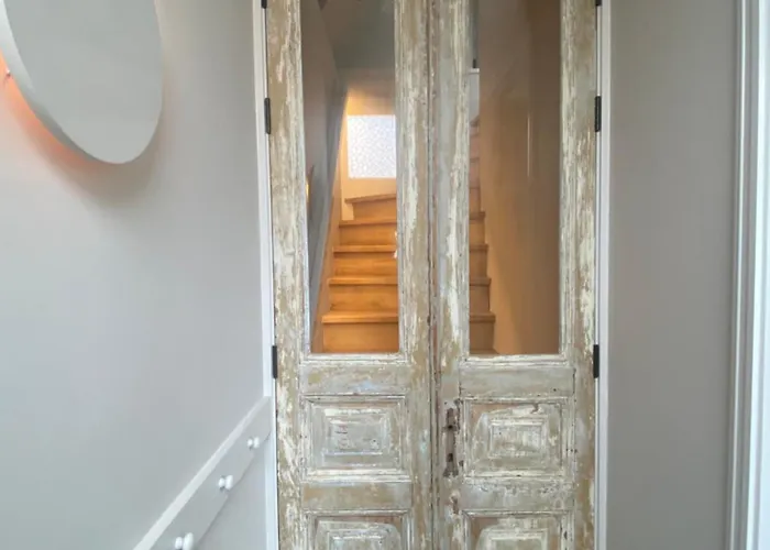 Loft With Parkside View דירה