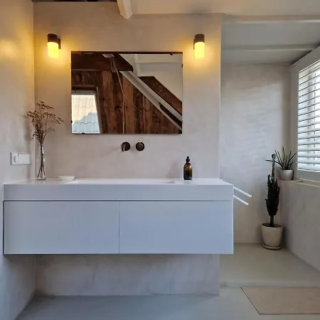 아파트 Loft With Parkside View 암스테르담